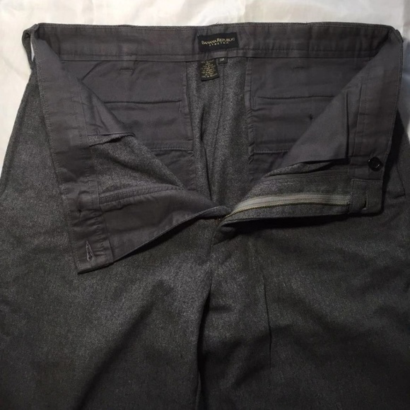 Men's dress pants by Banana Republic size 34 - Picture 3 of 3